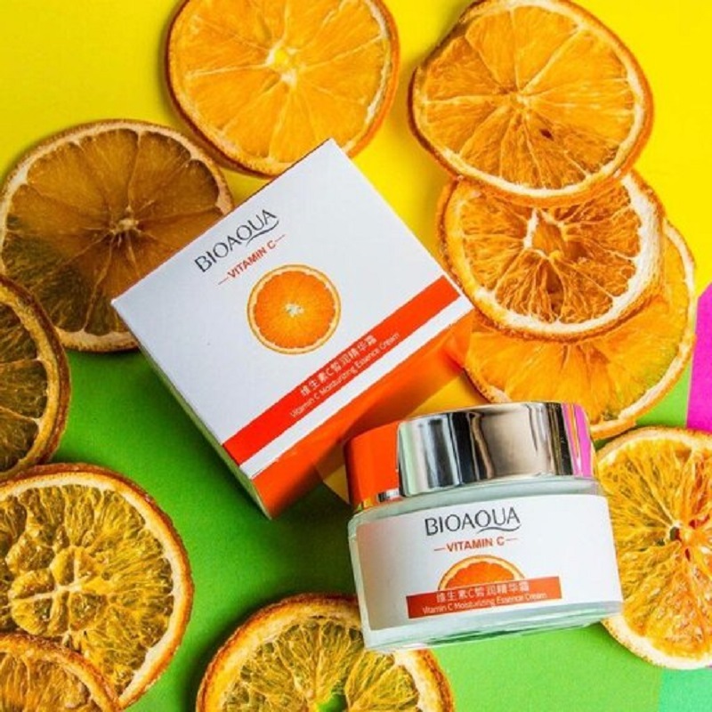 کرم مرطوب کننده بایو آکوا BIOAQUA مدل Vitamin C حجم 50 گرم